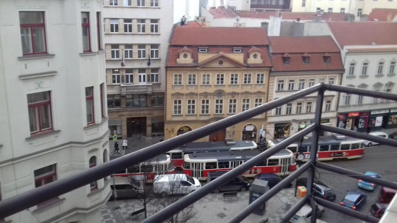 A Home At The Heart Of Prag 0*,
